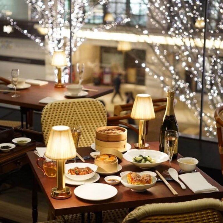 Apfelförmige Stoff-Tischlampe