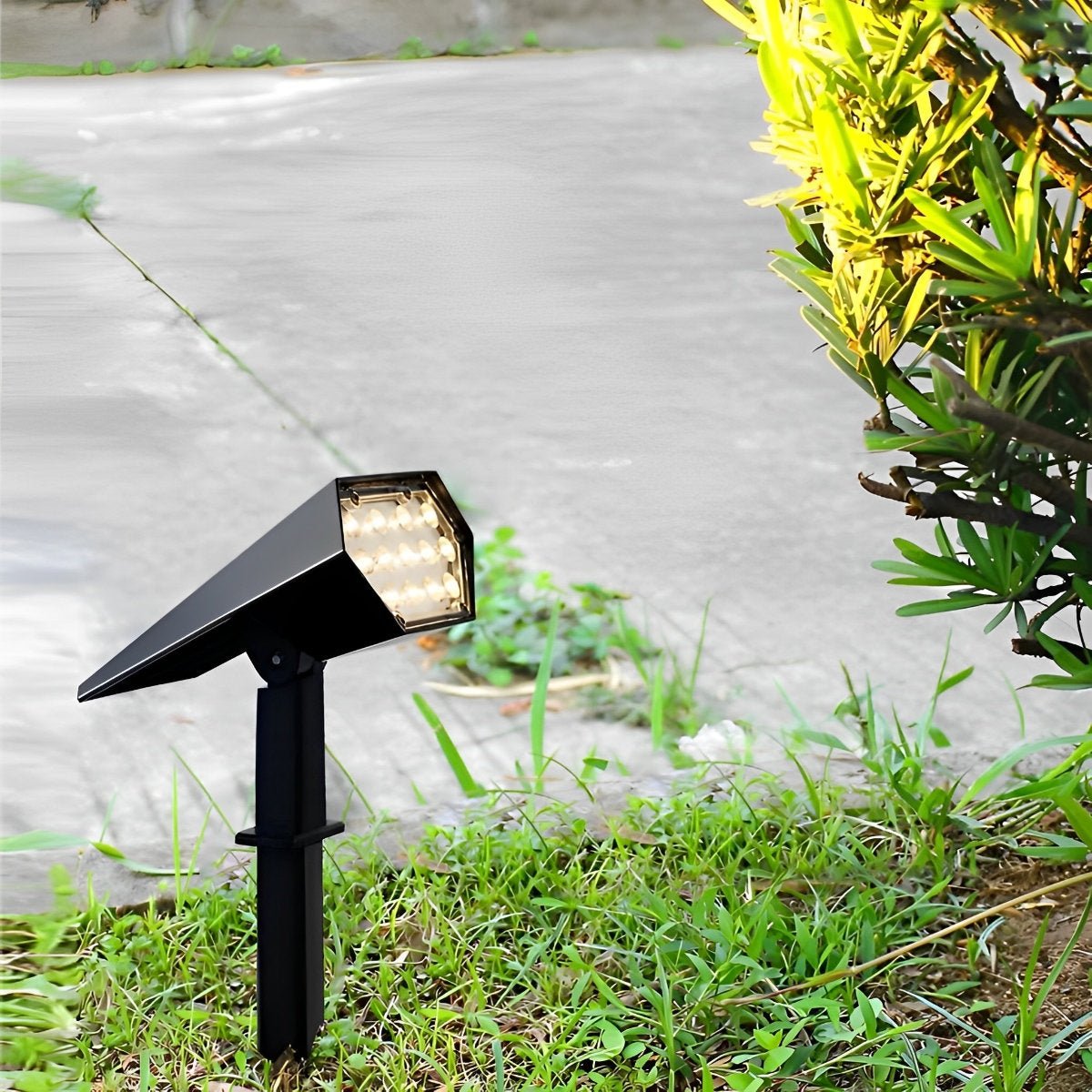 Verstellbarer wasserdichter Solar-Gartenstrahler mit Lichtsensor
