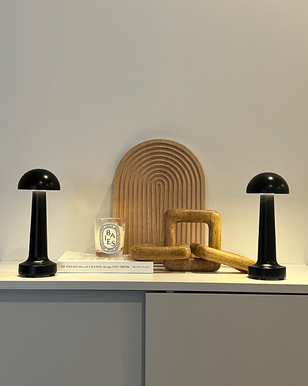 Claro wiederaufladbare Tischlampe