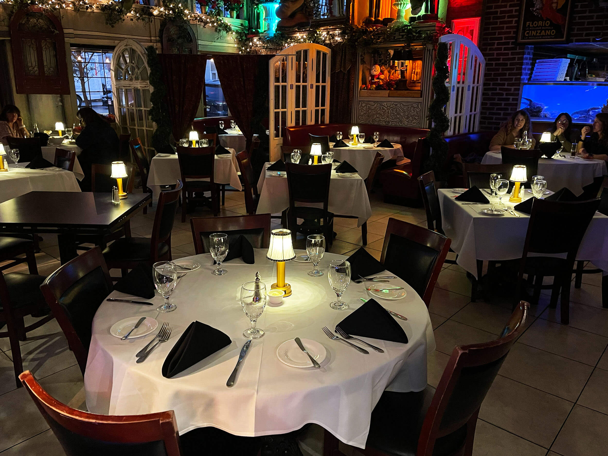 Apfelförmige Stoff-Tischlampe